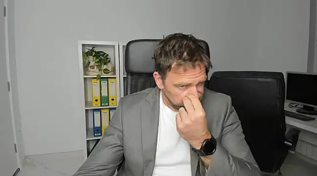 Snapshot of John-E-Dough chatting on 7, 12, 2024 John-E-Dough online show from 7, 12, 2024