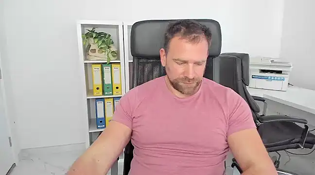 Snapshot of John-E-Dough chatting on 9, 1, 2025 John-E-Dough online show from 9, 1, 2025