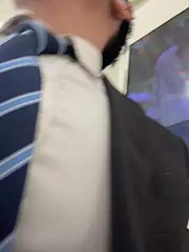 ex199212 online show from 22, 3, 2025