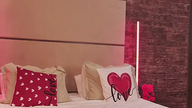 Snapshot of SashaBelle_ chatting on 22, 2, 2025 SashaBelle online show from 22, 2, 2025