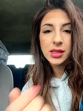 Snapshot of SashaBelle_ chatting on 20, 11, 2025 SashaBelle online show from 20, 11, 2025