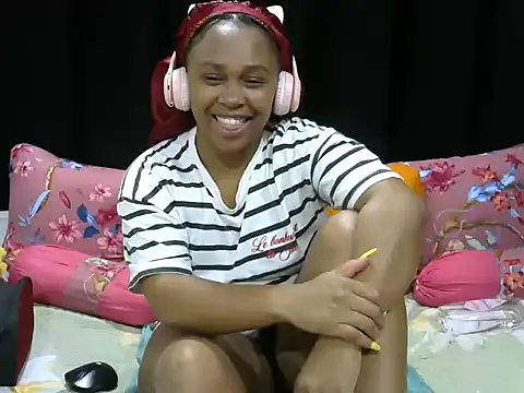 Pearl 00 online show from 2, 6, 2026