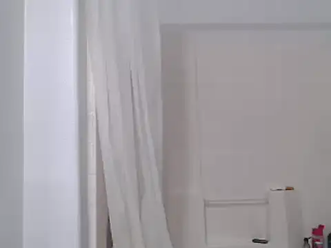 Snapshot of AlyssiaAmoreXO chatting on 25, 1, 2025 AlyssiaAmoreXO online show from 25, 1, 2025