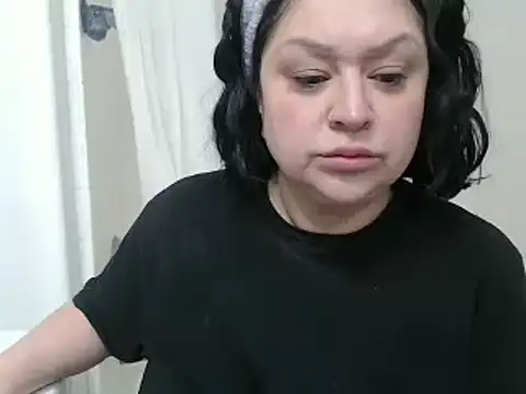 Snapshot of AlyssiaAmoreXO chatting on 18, 2, 2025 AlyssiaAmoreXO online show from 18, 2, 2025
