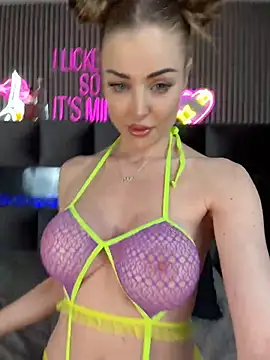 MilaMaaay online show from 17, 1, 2026