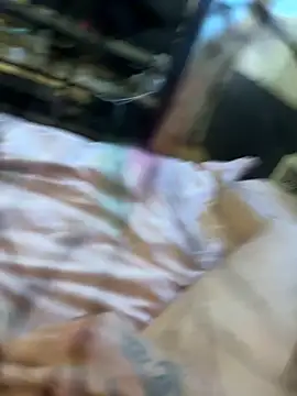 Snapshot of lescro95_ chatting on 20, 10, 2025 lescro95 online show from 20, 10, 2025