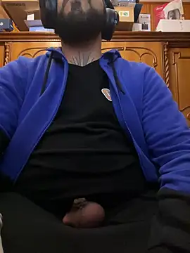 Dikkiduohottt online show from 21, 12, 2024