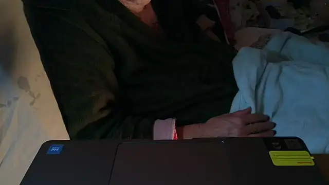 Snapshot of VeneRed chatting on 7, 1, 2026 VeneRed online show from 7, 1, 2026