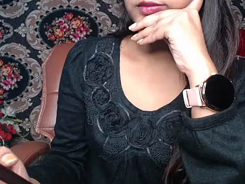 Snapshot of Wish_Queen chatting on 17, 12, 2025 Wish Queen online show from 17, 12, 2025