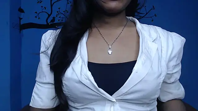 Snapshot of Wish_Queen chatting on 10, 4, 2026 Wish Queen online show from 10, 4, 2026