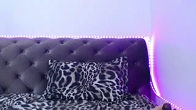 Snapshot of TiffanyPeretz chatting on 21, 9, 2025 TiffanyPeretz online show from 21, 9, 2025