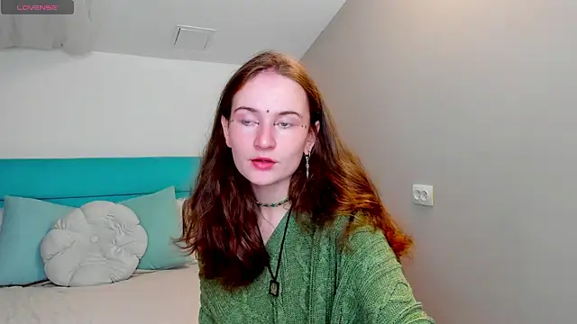 L1ittle kitty  online show from 11, 9, 2025