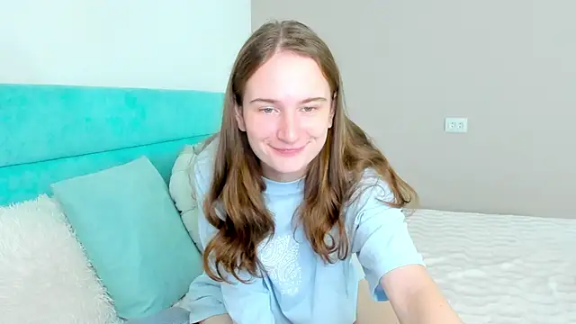 L1ittle kitty  online show from 28, 9, 2025