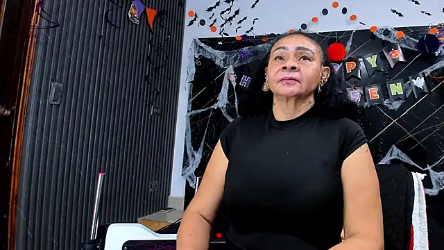 Snapshot of cloee-rabbyt chatting on 4, 11, 2025 cloee-rabbyt online show from 4, 11, 2025