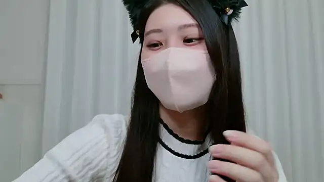 yuki room online show from 24, 9, 2025