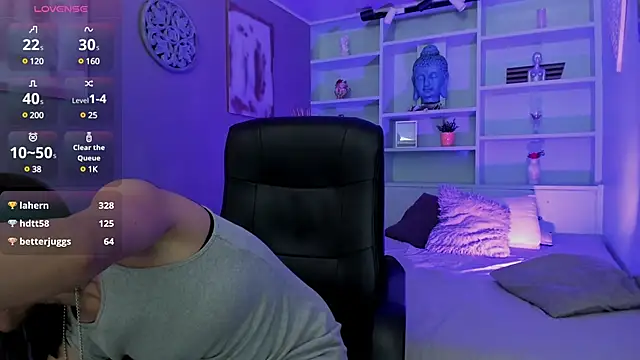 Lucy Williiams online show from 13, 2, 2025