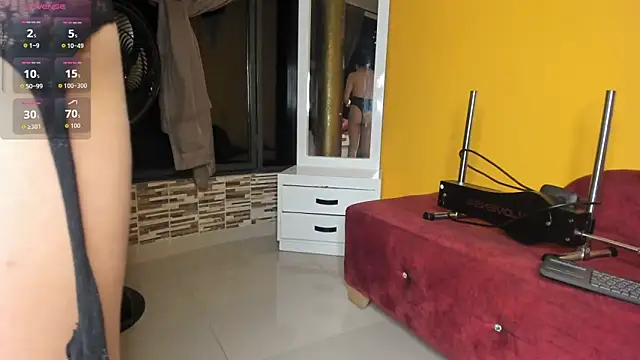 Snapshot of valeria_hurtado chatting on 29, 10, 2025 valeria hurtado online show from 29, 10, 2025