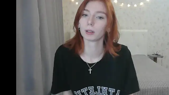 Snapshot of KateBunny chatting on 3, 1, 2025 KateBunny online show from 3, 1, 2025