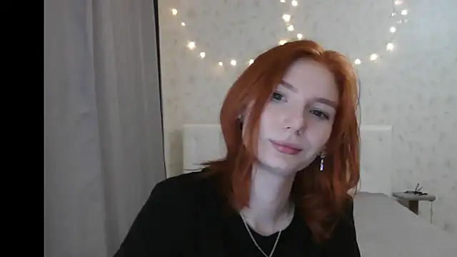 Snapshot of KateBunny chatting on 3, 1, 2025 KateBunny online show from 3, 1, 2025