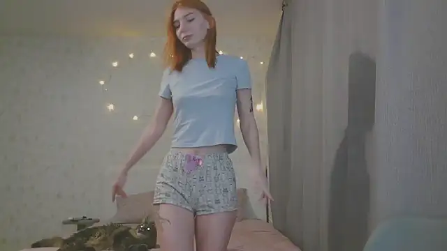 Snapshot of KateBunny chatting on 10, 2, 2025 KateBunny online show from 10, 2, 2025