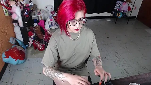 MissMiia2 online show from 8, 2, 2025