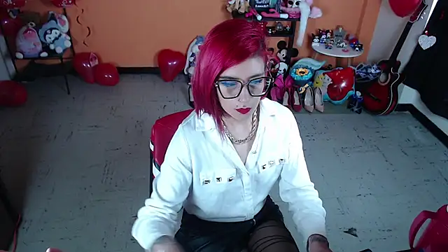 MissMiia2 online show from 24, 2, 2025