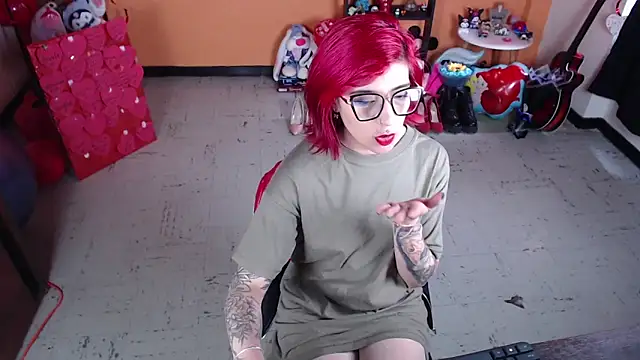 MissMiia2 online show from 3, 3, 2025