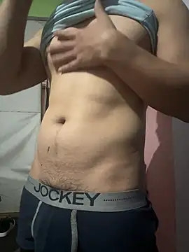 Snapshot of alburt_1996 chatting on 11, 1, 2025 alburt 1996 online show from 11, 1, 2025