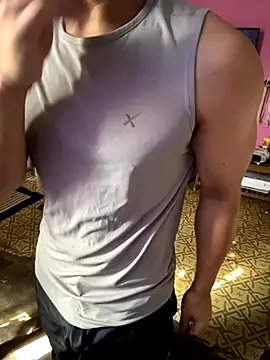 Snapshot of alburt_1996 chatting on 4, 12, 2025 alburt 1996 online show from 4, 12, 2025