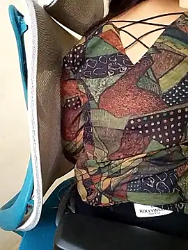 Indianhyna online show from 26, 9, 2025