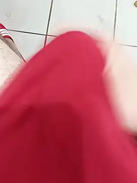 TheLuXiX2234 online show from 4, 2, 2026