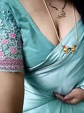 Snapshot of your-sameera chatting on 8, 3, 2025 your-sameera online show from 8, 3, 2025