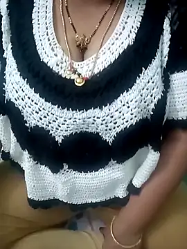 Snapshot of your-sameera chatting on 9, 9, 2025 your-sameera online show from 9, 9, 2025