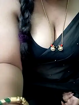 Snapshot of your-sameera chatting on 24, 9, 2025 your-sameera online show from 24, 9, 2025