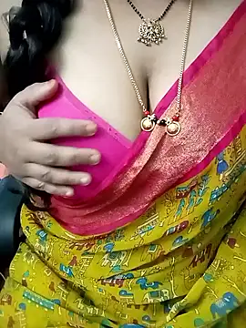 Snapshot of your-sameera chatting on 7, 11, 2025 your-sameera online show from 7, 11, 2025