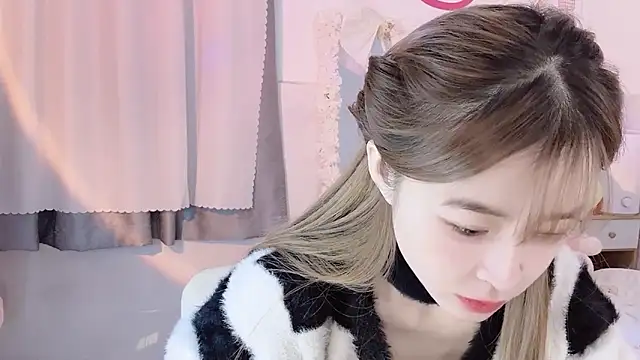 Carly 1 online show from 18, 12, 2024