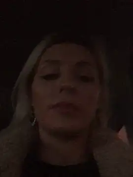 Snapshot of Diamond_Bunny_ chatting on 16, 12, 2024 Diamond Bunny  online show from 16, 12, 2024