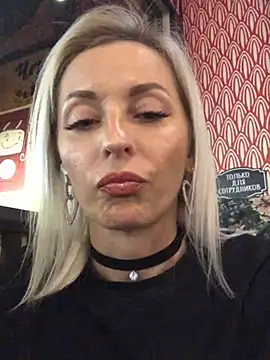 Snapshot of Diamond_Bunny_ chatting on 7, 1, 2025 Diamond Bunny  online show from 7, 1, 2025