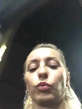 Snapshot of Diamond_Bunny_ chatting on 9, 1, 2025 Diamond Bunny  online show from 9, 1, 2025