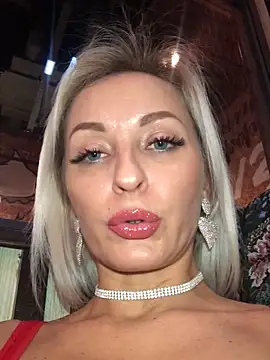 Snapshot of Diamond_Bunny_ chatting on 10, 1, 2025 Diamond Bunny  online show from 10, 1, 2025