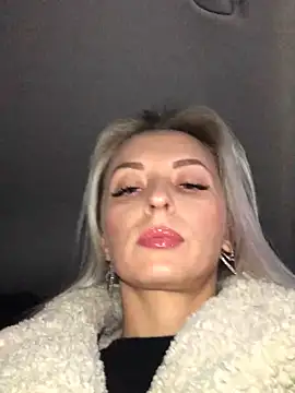 Snapshot of Diamond_Bunny_ chatting on 13, 1, 2025 Diamond Bunny  online show from 13, 1, 2025