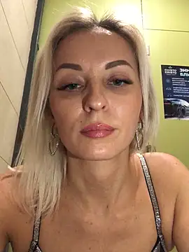 Snapshot of Diamond_Bunny_ chatting on 13, 1, 2025 Diamond Bunny  online show from 13, 1, 2025