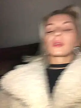 Snapshot of Diamond_Bunny_ chatting on 16, 1, 2025 Diamond Bunny  online show from 16, 1, 2025