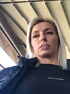 Snapshot of Diamond_Bunny_ chatting on 7, 2, 2025 Diamond Bunny  online show from 7, 2, 2025