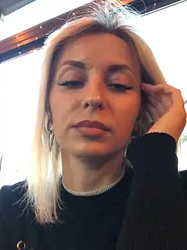 Snapshot of Diamond_Bunny_ chatting on 14, 2, 2025 Diamond Bunny  online show from 14, 2, 2025