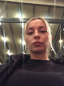 Snapshot of Diamond_Bunny_ chatting on 17, 2, 2025 Diamond Bunny  online show from 17, 2, 2025