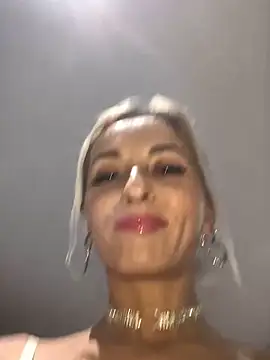 Snapshot of Diamond_Bunny_ chatting on 19, 2, 2025 Diamond Bunny  online show from 19, 2, 2025