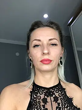 Snapshot of Diamond_Bunny_ chatting on 15, 3, 2025 Diamond Bunny  online show from 15, 3, 2025