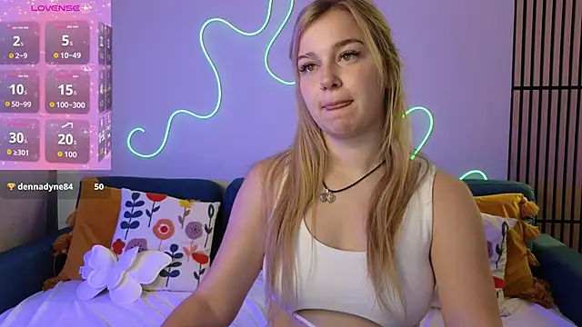 Snapshot of Mel_Nelson chatting on 12, 10, 2025 Mel Nelson online show from 12, 10, 2025