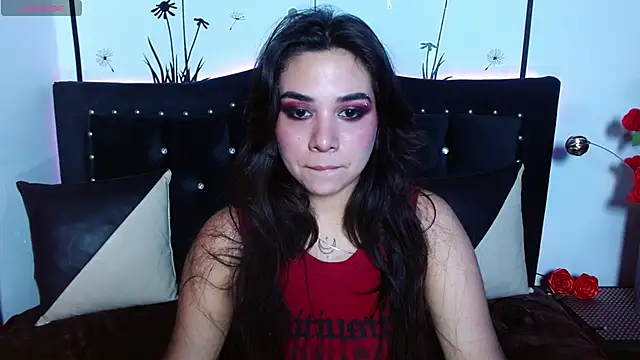 Snapshot of Lune_Claire chatting on 15, 4, 2026 Lune Claire online show from 15, 4, 2026